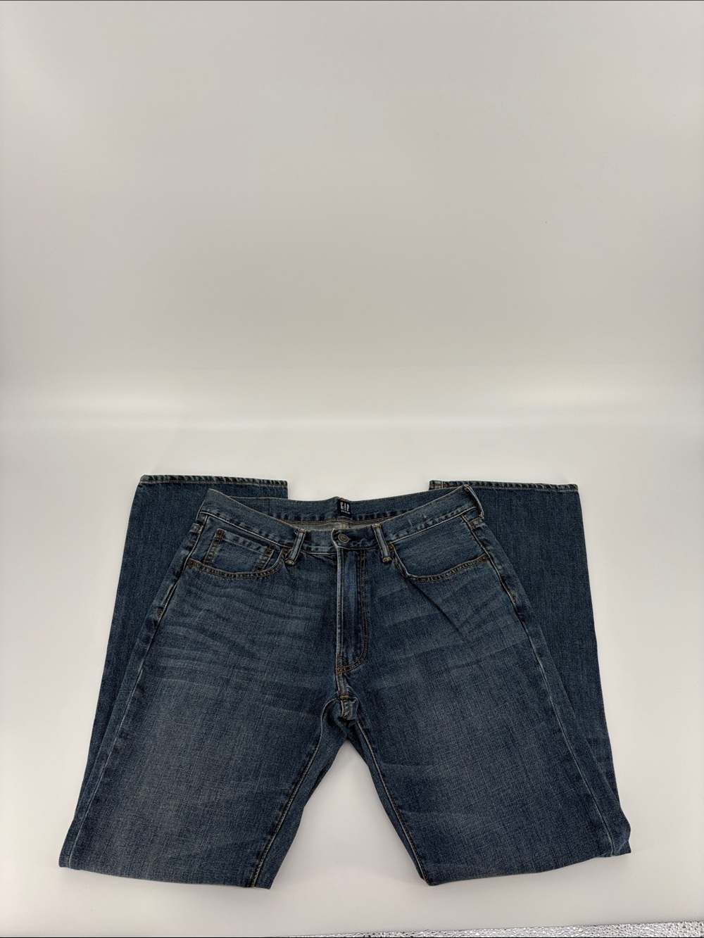 Gap Denim Men W32 L32 Boot Cut Pocket Zipper Fly Button Closure Jean
